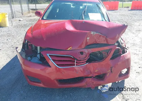 2011 Toyota Camry Le z USA, uszkodzony, nr VIN 4T4BF3EK7BR181520